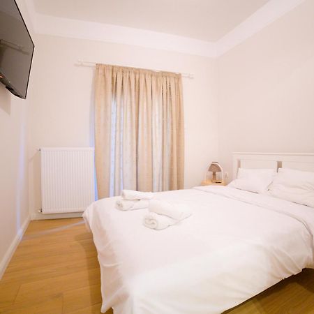 New Modern 2Nd Floor Apartment 塞萨洛尼基 外观 照片