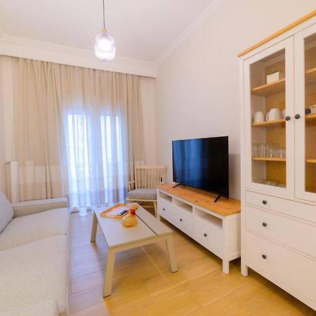 New Modern 2Nd Floor Apartment 塞萨洛尼基 外观 照片