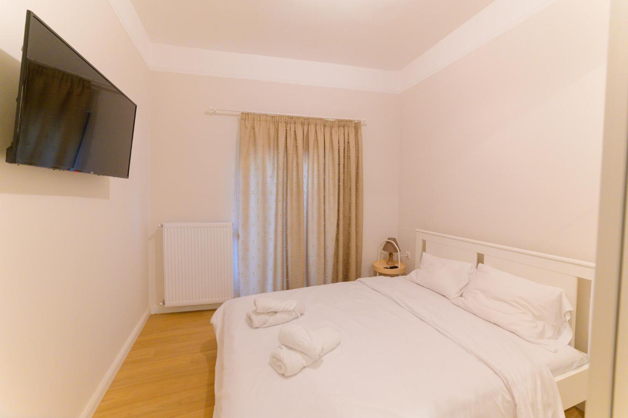 New Modern 2Nd Floor Apartment 塞萨洛尼基 外观 照片