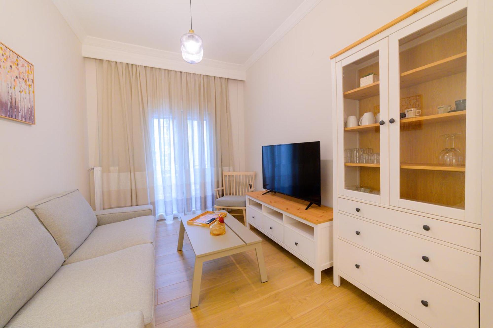 New Modern 2Nd Floor Apartment 塞萨洛尼基 外观 照片