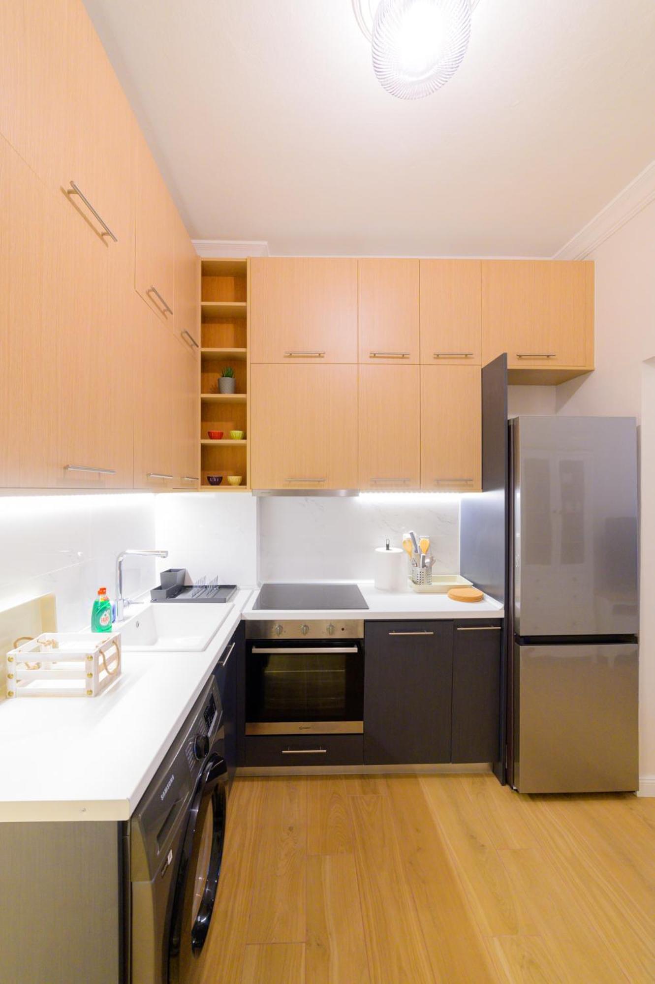 New Modern 2Nd Floor Apartment 塞萨洛尼基 外观 照片