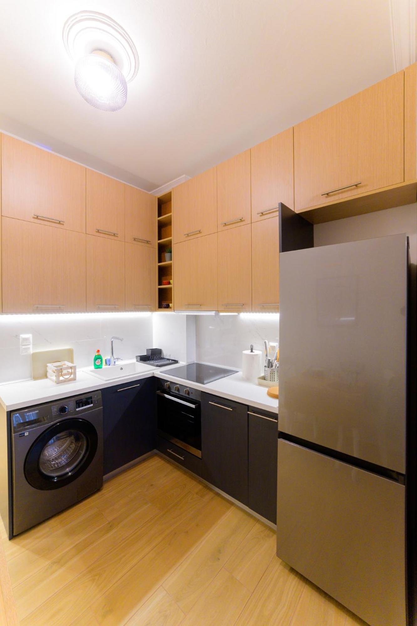 New Modern 2Nd Floor Apartment 塞萨洛尼基 外观 照片